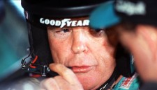 Retired NASCAR driver Dick Trickle dies of apparent self-inflicted wound Dick Trickle died May 16, 2013, from a self-inflicted gun shot wound. The incident occurred at 12:02PM at Forest Lawn Cemetery in Boger City, North Carolina. The Lincoln County Communications...