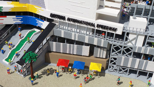 fast track at legoland